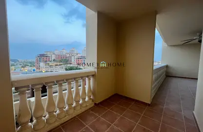 صورة لـ شرفة شقة - 2 غرف نوم - 3 حمامات للايجار في بورتو أرابيا - جزيرة اللؤلؤة - الدوحة ، صورة رقم 1
