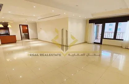 Apartment - 2 Bedrooms - 3 Bathrooms for rent in Porto Arabia - The Pearl Island - Doha