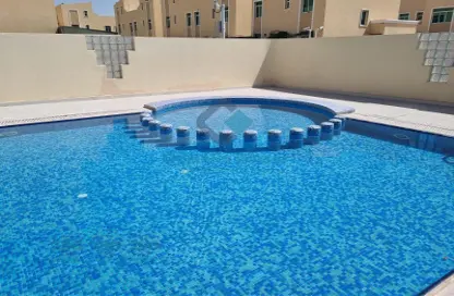 Villa - 5 Bedrooms - 5 Bathrooms for rent in Al Kheesa - Al Kheesa - Umm Salal Mohammed