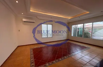 Villa - 3 Bedrooms - 4 Bathrooms for rent in West Bay Lagoon - West Bay Lagoon - Doha