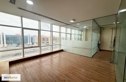 Office Space - Studio - 1 Bathroom for rent in Al Mana Residence - Al Kinana Street - Al Sadd - Doha