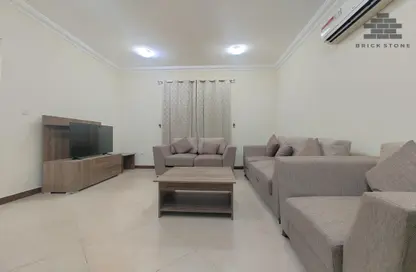 Apartment - 1 Bedroom - 1 Bathroom for rent in Al Aman Street - Umm Ghuwailina - Doha