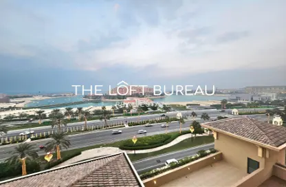 Apartment - 2 Bedrooms - 3 Bathrooms for rent in East Porto Drive - Porto Arabia - The Pearl Island - Doha