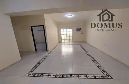 Apartment - 3 Bedrooms - 2 Bathrooms for rent in Anas Street - Fereej Bin Mahmoud North - Fereej Bin Mahmoud - Doha