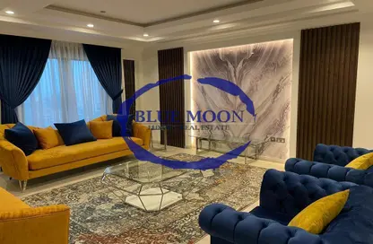 Apartment - 1 Bedroom - 2 Bathrooms for sale in East Porto Drive - Porto Arabia - The Pearl Island - Doha