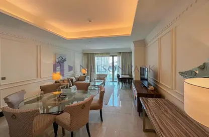 شقة - 2 غرف نوم - 3 حمامات للايجار في The St. Regis Marsa Arabia Island - Marsa Arabia - جزيرة اللؤلؤة - الدوحة