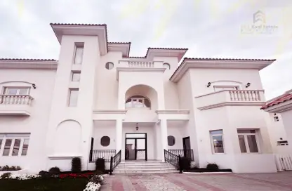 Villa - 7 Bedrooms - 7+ Bathrooms for rent in The Waterfront - Lusail