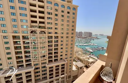 Apartment - 1 Bedroom - 2 Bathrooms for rent in Tower 18 - Porto Arabia - The Pearl Island - Doha