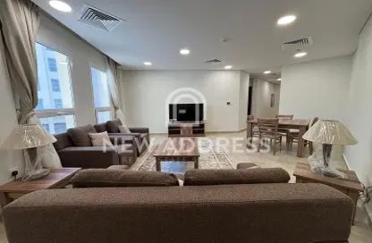 Apartment - 3 Bedrooms - 3 Bathrooms for rent in West Walk - Al Waab - Doha