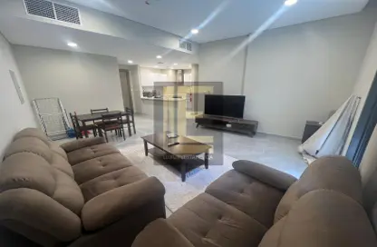 Apartment - 2 Bedrooms - 3 Bathrooms for rent in Giardino Apartments - The Pearl Island - Doha