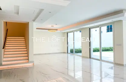 Villa - 6 Bedrooms - 7 Bathrooms for rent in Floresta Gardens - Floresta Gardens - The Pearl Island - Doha