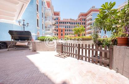 Apartment - 1 Bedroom - 2 Bathrooms for sale in Carnaval - Qanat Quartier - The Pearl Island - Doha