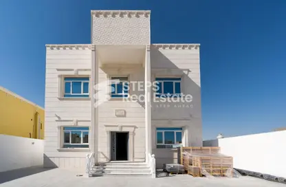 Villa - 7 Bedrooms - 6 Bathrooms for sale in Al Wukair - Al Wukair - Al Wakra