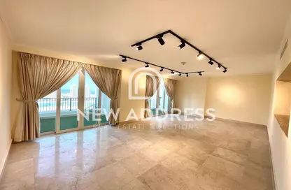 Penthouse - 4 Bedrooms - 5 Bathrooms for rent in Viva West - Viva Bahriyah - The Pearl Island - Doha