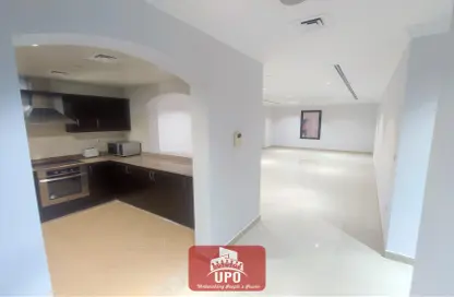 Apartment - 1 Bedroom - 2 Bathrooms for sale in Marina Gate - Porto Arabia - The Pearl Island - Doha