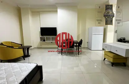 Apartment - 1 Bathroom for rent in Danat Al Sadd Tower - Al Sadd - Doha