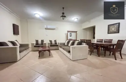 Apartment - 2 Bedrooms - 2 Bathrooms for rent in Fereej Bin Mahmoud North - Fereej Bin Mahmoud - Doha