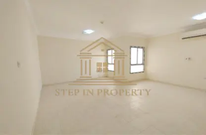 Apartment - 2 Bedrooms - 2 Bathrooms for rent in M Residence 2 - Fereej Bin Mahmoud North - Fereej Bin Mahmoud - Doha