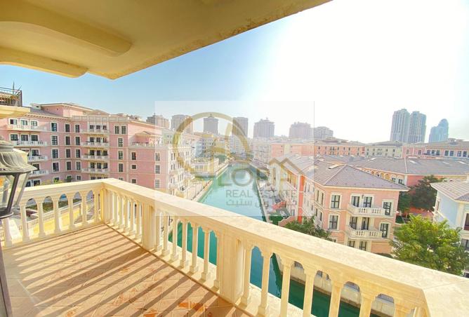 Apartment - 2 Bedrooms - 3 Bathrooms for rent in Chateau - Qanat Quartier - The Pearl Island - Doha