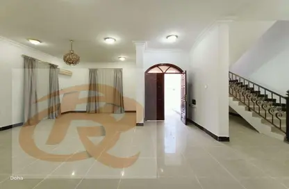 Apartment - 4 Bedrooms - 3 Bathrooms for rent in OqbaBin Nafie Steet - Old Airport Road - Doha