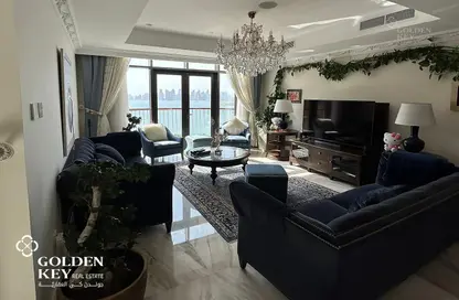 Penthouse - 4 Bedrooms - 5 Bathrooms for sale in Tower 1 - Porto Arabia - The Pearl Island - Doha