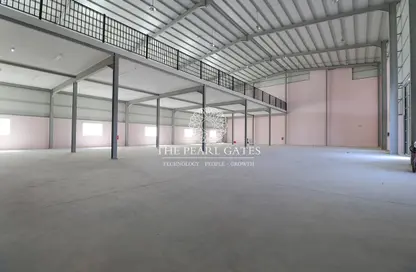 Warehouse - Studio for rent in East Industrial Street - Birkat Al Awamer - Al Wakra