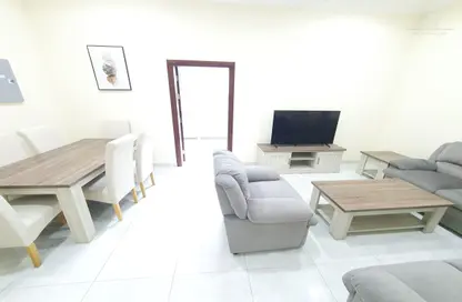 Apartment - 3 Bedrooms - 3 Bathrooms for rent in Al Sadd Road - Al Sadd - Doha