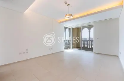 Apartment - 2 Bedrooms - 4 Bathrooms for sale in Viva East - Viva Bahriyah - The Pearl Island - Doha