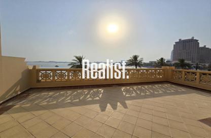 Townhouse - 4 Bedrooms - 6 Bathrooms for rent in Jumanah Tower 29 - Porto Arabia - The Pearl Island - Doha