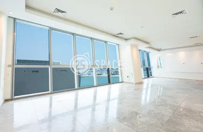 Apartment - 3 Bedrooms - 4 Bathrooms for sale in Zig Zag Tower B - Zig Zag Towers - West Bay - Doha