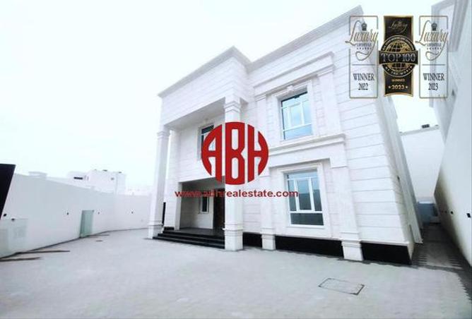 Villa - 7 Bedrooms - 7+ Bathrooms for sale in Al Dana st - Muraikh - AlMuraikh - Doha