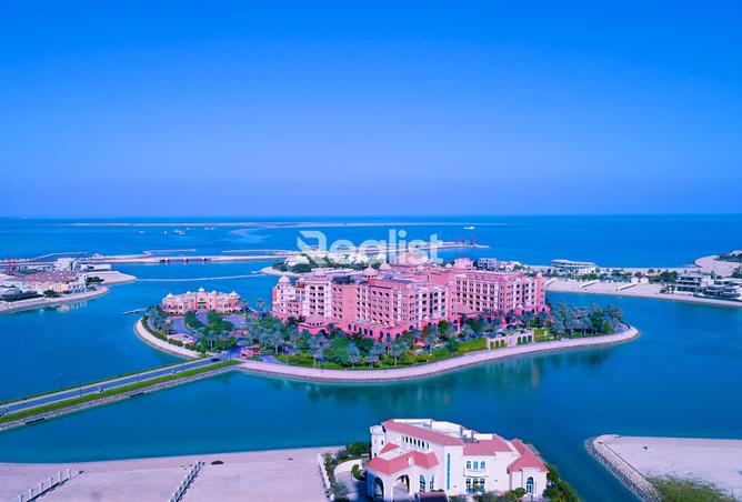 Apartment - 3 Bedrooms - 4 Bathrooms for sale in East Porto Drive - Porto Arabia - The Pearl Island - Doha