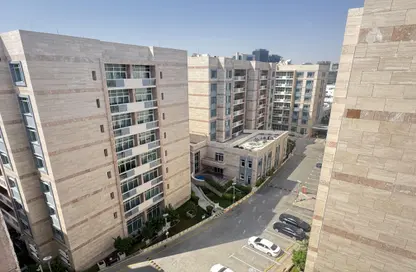 Apartment - 3 Bedrooms - 3 Bathrooms for rent in Fereej Bin Mahmoud South - Fereej Bin Mahmoud - Doha