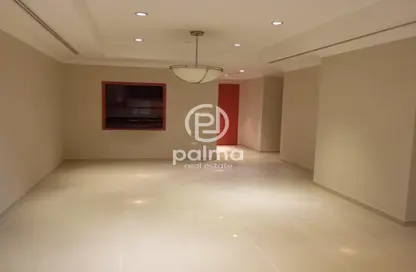 Apartment - 1 Bedroom - 2 Bathrooms for rent in East Porto Drive - Porto Arabia - The Pearl Island - Doha