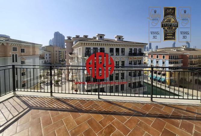 Apartment - 3 Bedrooms - 3 Bathrooms for rent in Teatro - Qanat Quartier - The Pearl Island - Doha