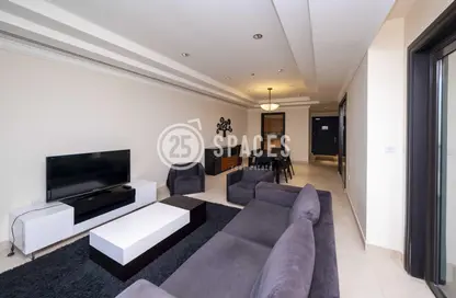 Apartment - 2 Bedrooms - 3 Bathrooms for sale in West Porto Drive - Porto Arabia - The Pearl Island - Doha