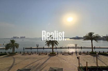 Townhouse - 4 Bedrooms - 6 Bathrooms for rent in Jumanah Tower 29 - Porto Arabia - The Pearl Island - Doha