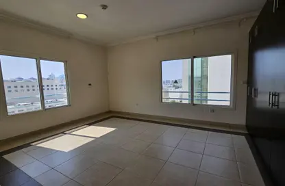 Apartment - 1 Bedroom - 1 Bathroom for rent in Al Sadd Road - Al Sadd - Doha