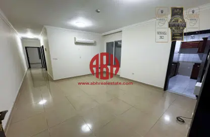 Apartment - 2 Bedrooms - 1 Bathroom for rent in Al Doha Plaza - Al Sadd - Al Sadd - Doha