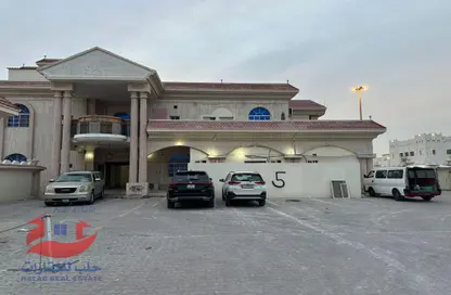 Apartment - 3 Bedrooms - 2 Bathrooms for rent in Al Aziziyah - Al Aziziyah - Doha