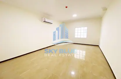 Apartment - 2 Bedrooms - 2 Bathrooms for rent in Al Sadd Road - Al Sadd - Doha