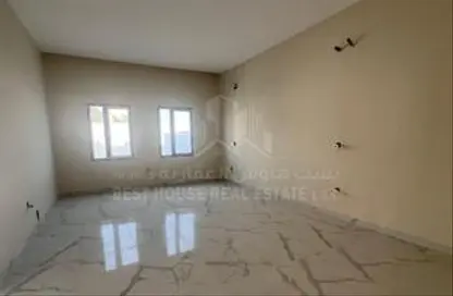 Villa - 6 Bedrooms - 5 Bathrooms for sale in Al Nuaija Street - Al Nuaija - Doha