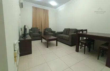 Apartment - 2 Bedrooms - 2 Bathrooms for rent in Al Mansoura - Al Mansoura - Doha