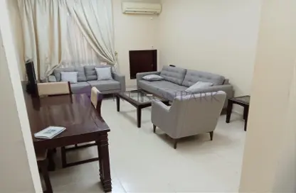 Apartment - 2 Bedrooms - 2 Bathrooms for rent in Anas Street - Fereej Bin Mahmoud North - Fereej Bin Mahmoud - Doha