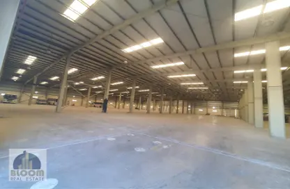 Warehouse - Studio - 4 Bathrooms for rent in Industrial Area 5 - Industrial Area - Industrial Area - Doha