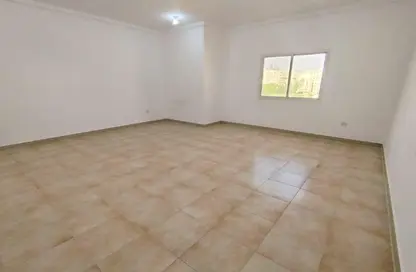 Apartment - 4 Bedrooms - 3 Bathrooms for rent in Fereej Bin Mahmoud North - Fereej Bin Mahmoud - Doha