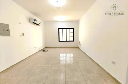 Apartment - 2 Bedrooms - 2 Bathrooms for rent in Fereej Abdul Aziz - Doha