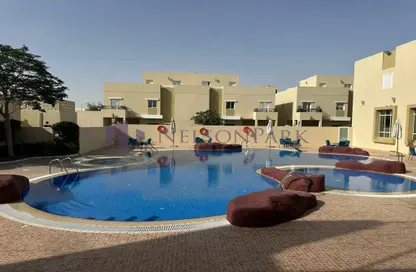 Compound - 4 Bedrooms - 5 Bathrooms for rent in Bu Hamour Street - Abu Hamour - Doha