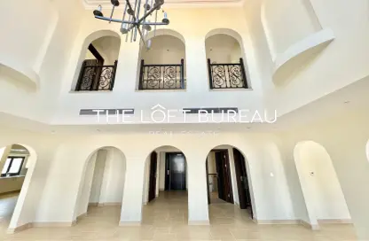 Apartment - 5 Bedrooms - 6 Bathrooms for rent in Murano - Qanat Quartier - The Pearl Island - Doha