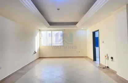 Apartment - 2 Bedrooms - 2 Bathrooms for rent in Bin Omran - Fereej Bin Omran - Doha